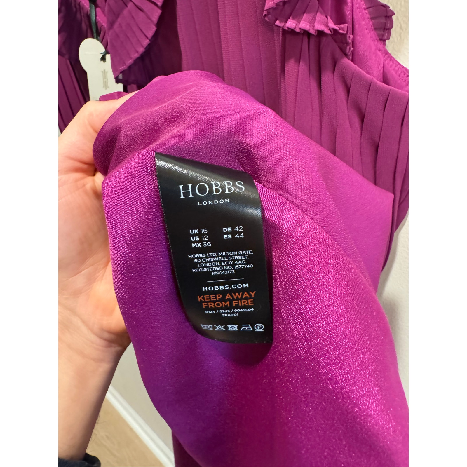 New Hobbs Petite Addison Dress Pleated Midi Dress Magenta Purple Size 12p Large — image 6 of 6